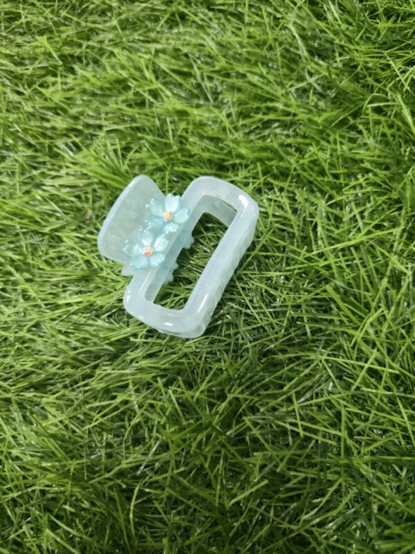 cute flower clip