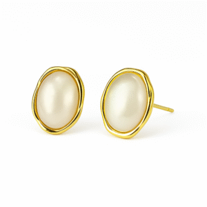 Golden Oval Pearl Stud Earring