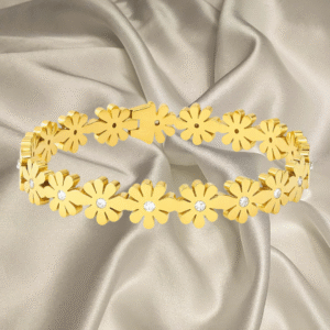 Floral Gold-Plated Bracelet with Crystals