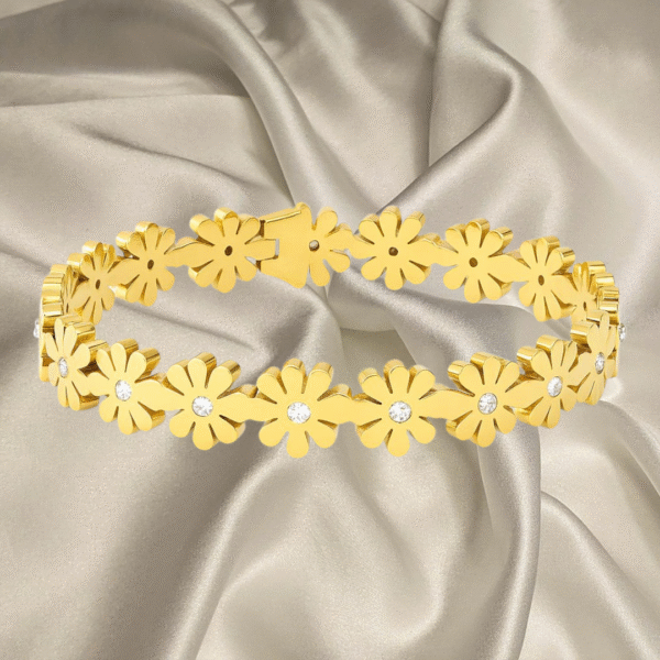 Floral Gold-Plated Bracelet with Crystals